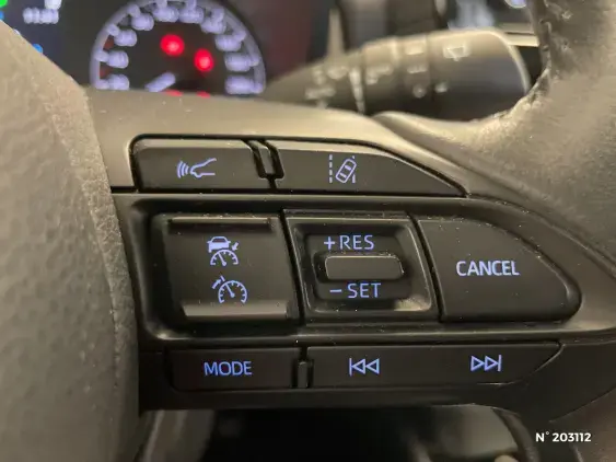 TOYOTA YARIS IV - voiture d'occasion - Photo 27