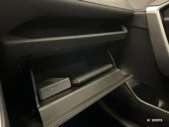 TOYOTA RAV4 V - voiture d'occasion - Photo 39