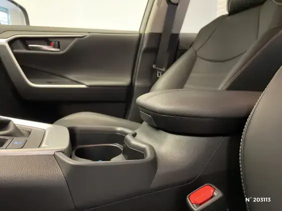 TOYOTA RAV4 V - voiture d'occasion - Photo 41