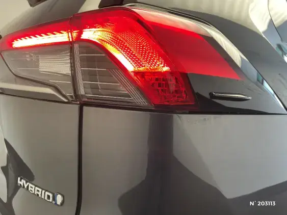 TOYOTA RAV4 V - voiture d'occasion - Photo 29