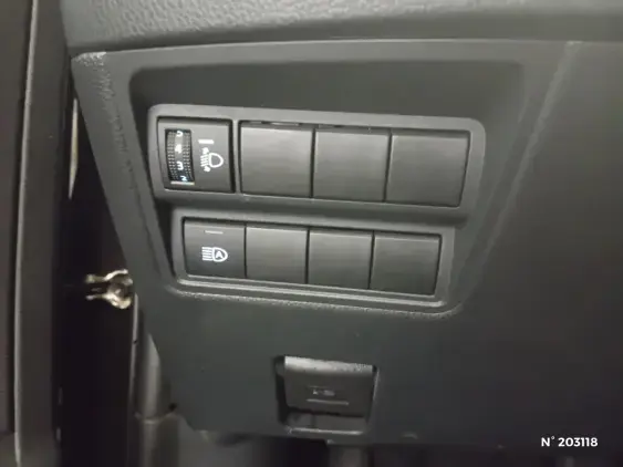 TOYOTA YARIS IV - voiture d'occasion - Photo 15