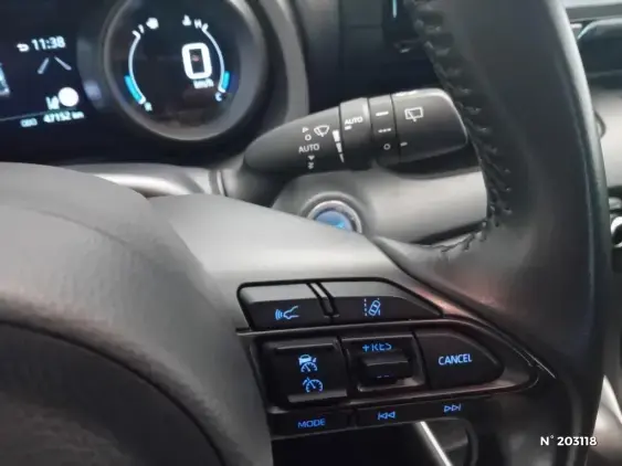 TOYOTA YARIS IV - voiture d'occasion - Photo 33