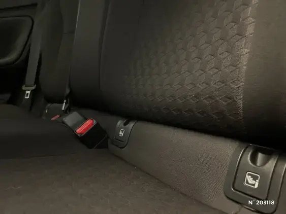 TOYOTA YARIS IV - voiture d'occasion - Photo 38