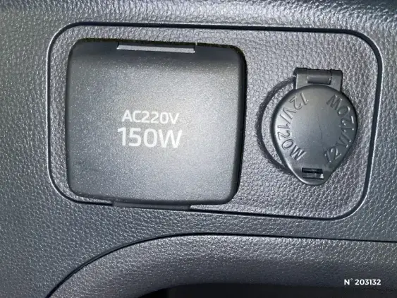 TOYOTA RAV4 V - voiture d'occasion - Photo 40