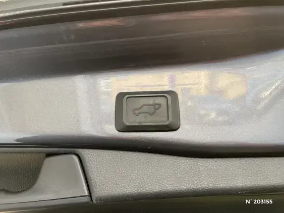 TOYOTA RAV4 V - voiture d'occasion - Photo 26