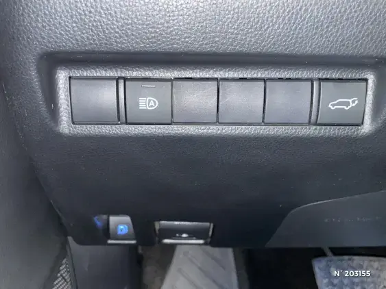 TOYOTA RAV4 V - voiture d'occasion - Photo 34