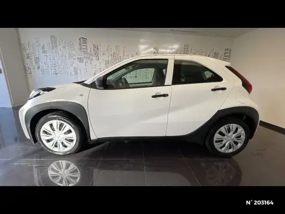 TOYOTA AYGO X - voiture d'occasion - Photo 2