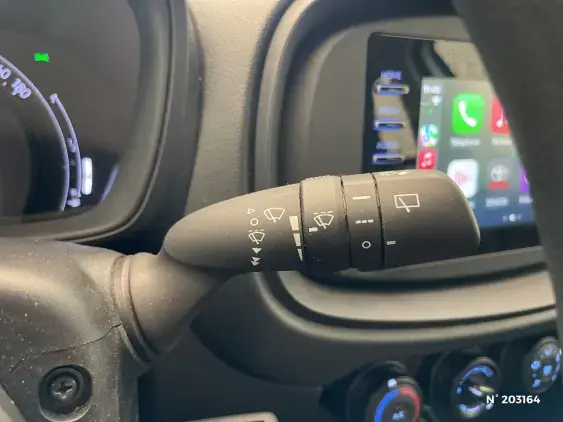 TOYOTA AYGO X - voiture d'occasion - Photo 30