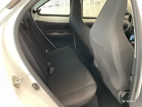 TOYOTA AYGO X - voiture d'occasion - Photo 11