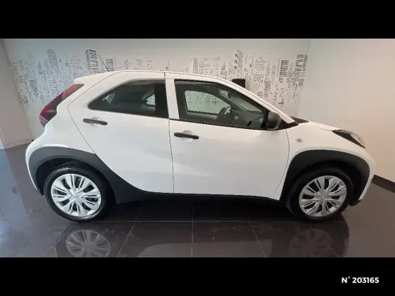 TOYOTA AYGO X - voiture d'occasion - Photo 5
