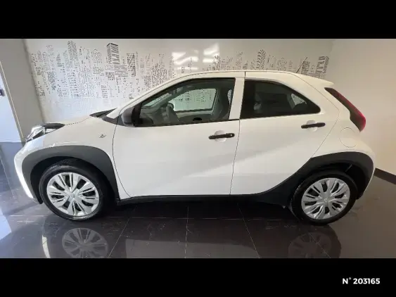 TOYOTA AYGO X - voiture d'occasion - Photo 2