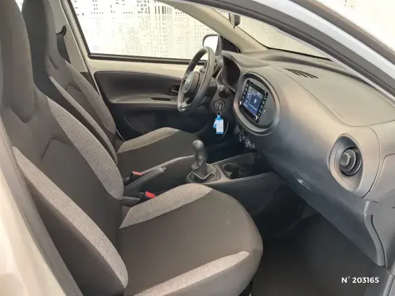 TOYOTA AYGO X - voiture d'occasion - Photo 10