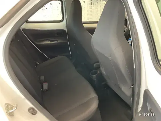 TOYOTA AYGO X - voiture d'occasion - Photo 11