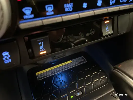 TOYOTA RAV4 V - voiture d'occasion - Photo 32