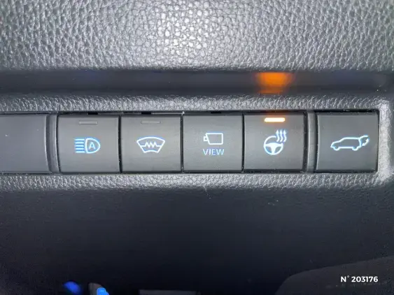 TOYOTA RAV4 V - voiture d'occasion - Photo 38