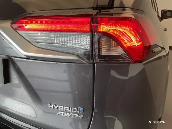 TOYOTA RAV4 V - voiture d'occasion - Photo 45