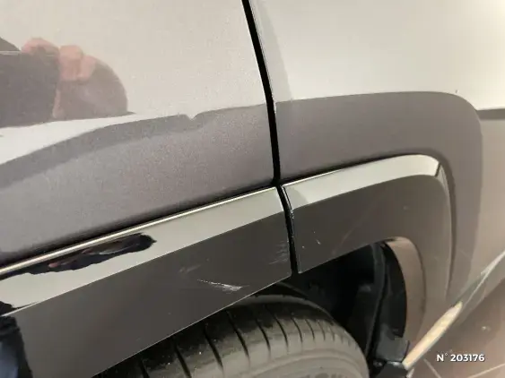 TOYOTA RAV4 V - voiture d'occasion - Photo 29