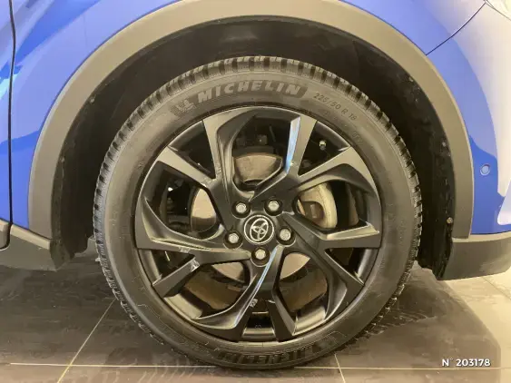 TOYOTA C-HR - voiture d'occasion - Photo 8
