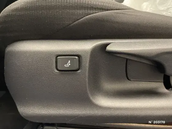 TOYOTA C-HR - voiture d'occasion - Photo 31