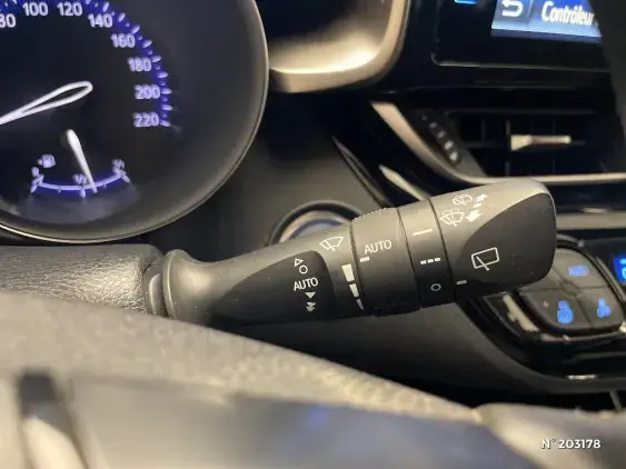 TOYOTA C-HR - voiture d'occasion - Photo 35