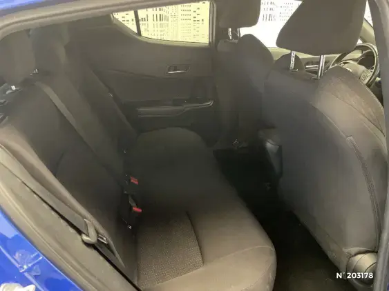 TOYOTA C-HR - voiture d'occasion - Photo 11