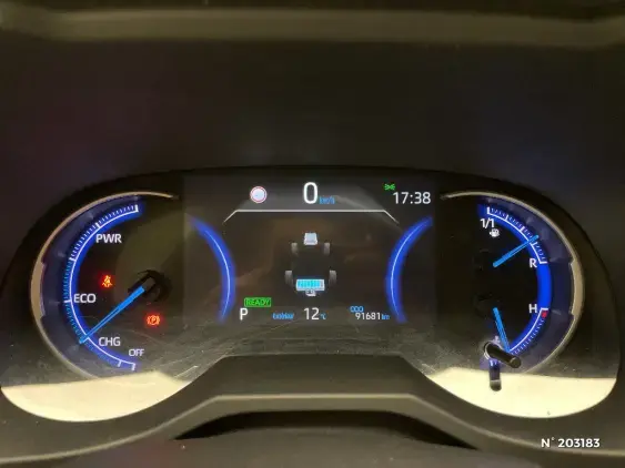 TOYOTA RAV4 V - voiture d'occasion - Photo 12