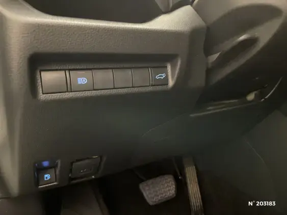 TOYOTA RAV4 V - voiture d'occasion - Photo 15