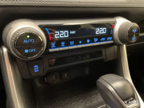 TOYOTA RAV4 V - voiture d'occasion - Photo 32