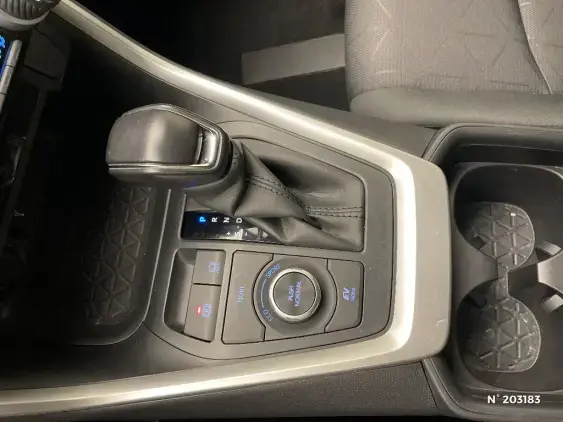 TOYOTA RAV4 V - voiture d'occasion - Photo 33