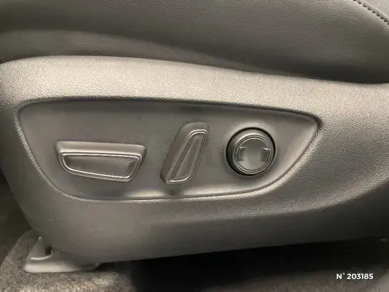 TOYOTA HIGHLANDER - voiture d'occasion - Photo 29