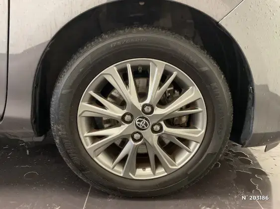 TOYOTA YARIS III - voiture d'occasion - Photo 8