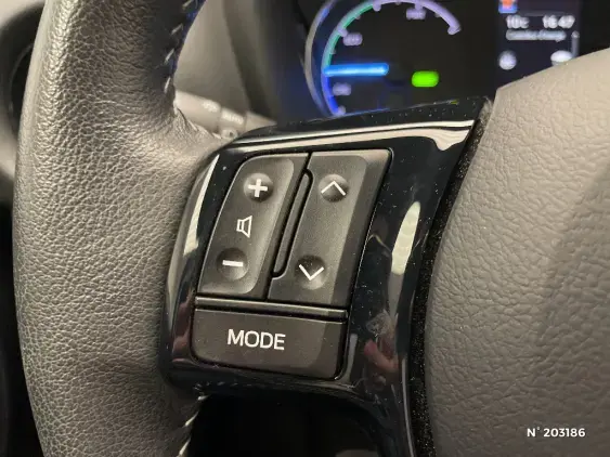 TOYOTA YARIS III - voiture d'occasion - Photo 27