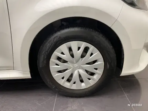 TOYOTA YARIS IV - voiture d'occasion - Photo 8