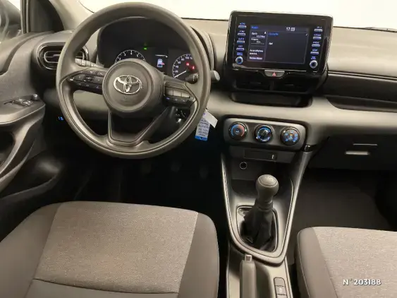 TOYOTA YARIS IV - voiture d'occasion - Photo 9