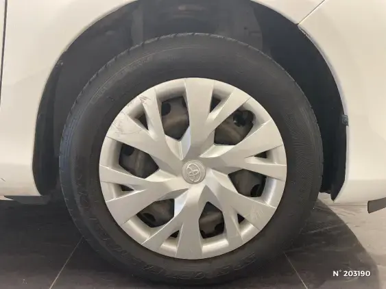 TOYOTA YARIS III - voiture d'occasion - Photo 8
