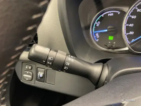 TOYOTA YARIS III - voiture d'occasion - Photo 28