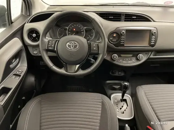 TOYOTA YARIS III - voiture d'occasion - Photo 8