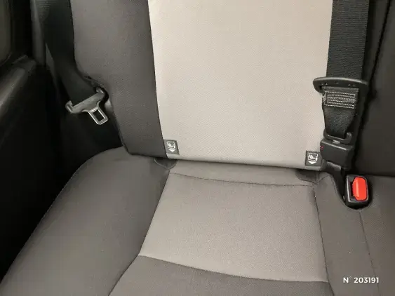 TOYOTA YARIS III - voiture d'occasion - Photo 35