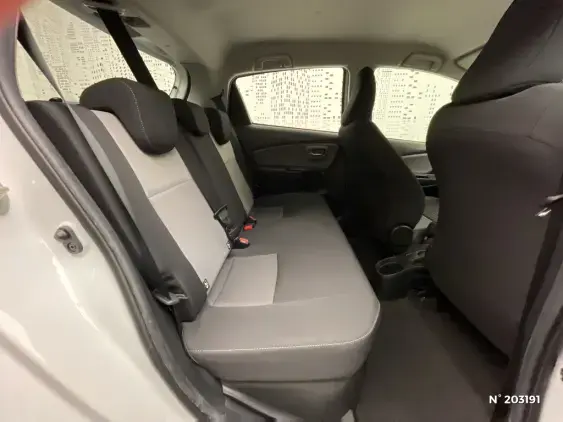 TOYOTA YARIS III - voiture d'occasion - Photo 10