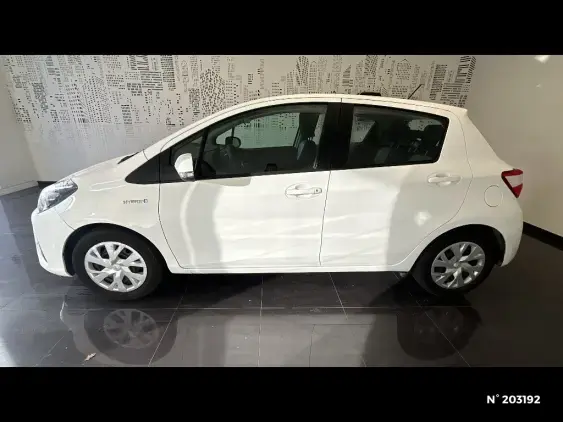 TOYOTA YARIS III - voiture d'occasion - Photo 2
