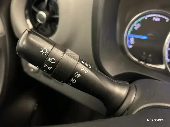 TOYOTA YARIS III - voiture d'occasion - Photo 33