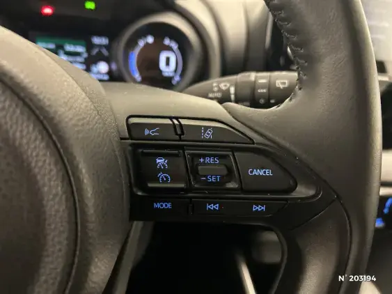 TOYOTA YARIS IV - voiture d'occasion - Photo 27
