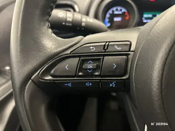 TOYOTA YARIS IV - voiture d'occasion - Photo 28