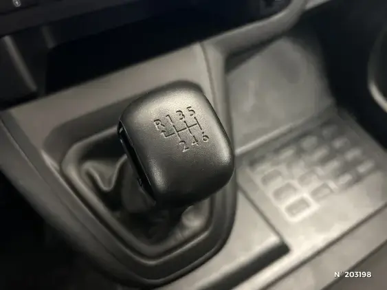 TOYOTA PROACE II - voiture d'occasion - Photo 26