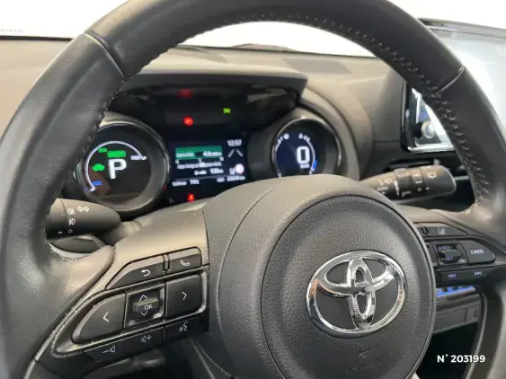 TOYOTA YARIS IV - voiture d'occasion - Photo 35