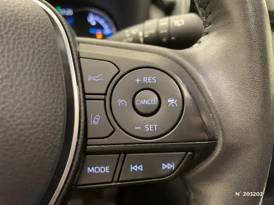 TOYOTA RAV4 V - voiture d'occasion - Photo 29