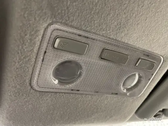 TOYOTA YARIS III - voiture d'occasion - Photo 35