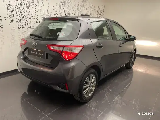 TOYOTA YARIS III - voiture d'occasion - Photo 4