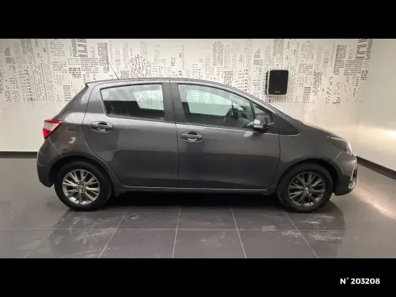 TOYOTA YARIS III - voiture d'occasion - Photo 5