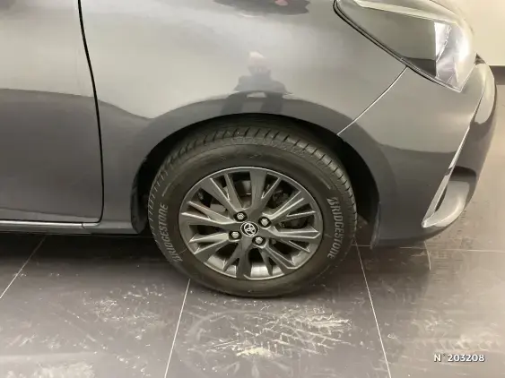 TOYOTA YARIS III - voiture d'occasion - Photo 8